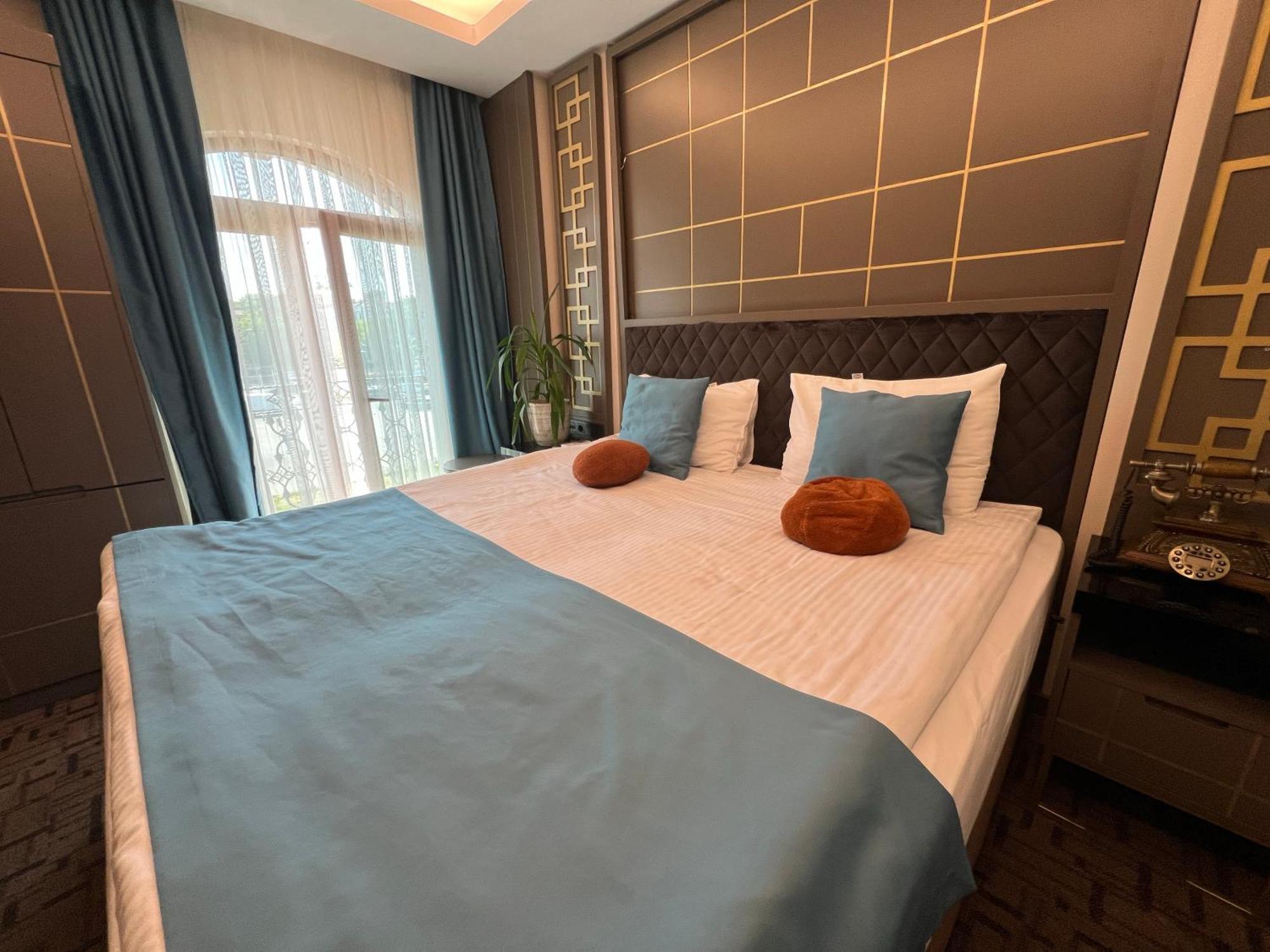 Nobel & Coffe -special Category Hotel